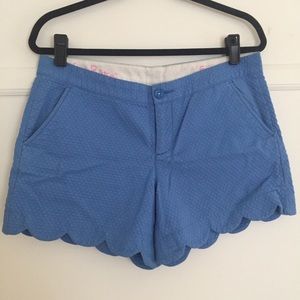 Lilly Pulitzer 5” Buttercup Short w Scalloped Edge